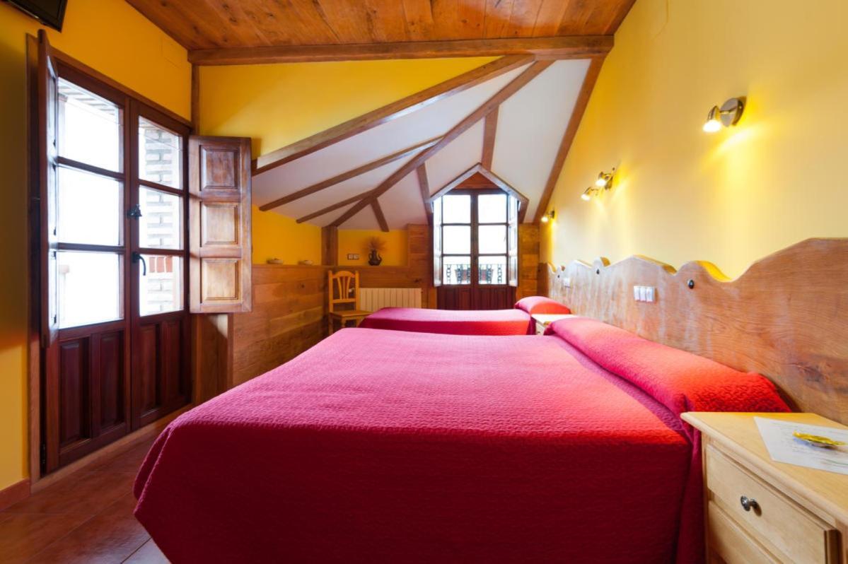 Posada Casa Rosalia Castro Urdiales Eksteriør bilde