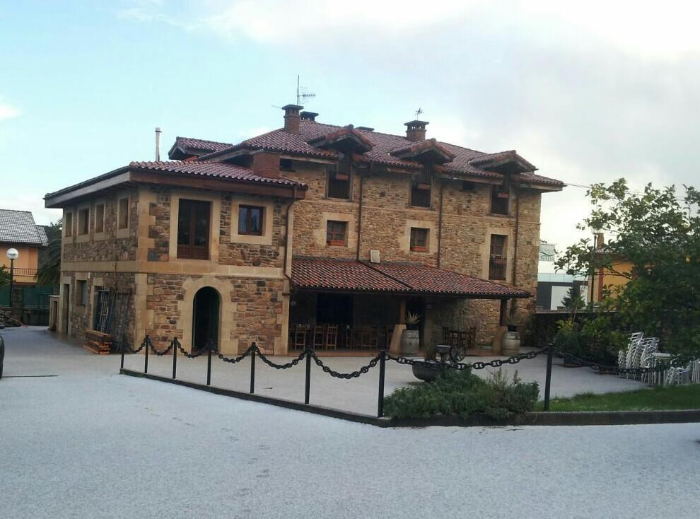 Posada Casa Rosalia Castro Urdiales Eksteriør bilde