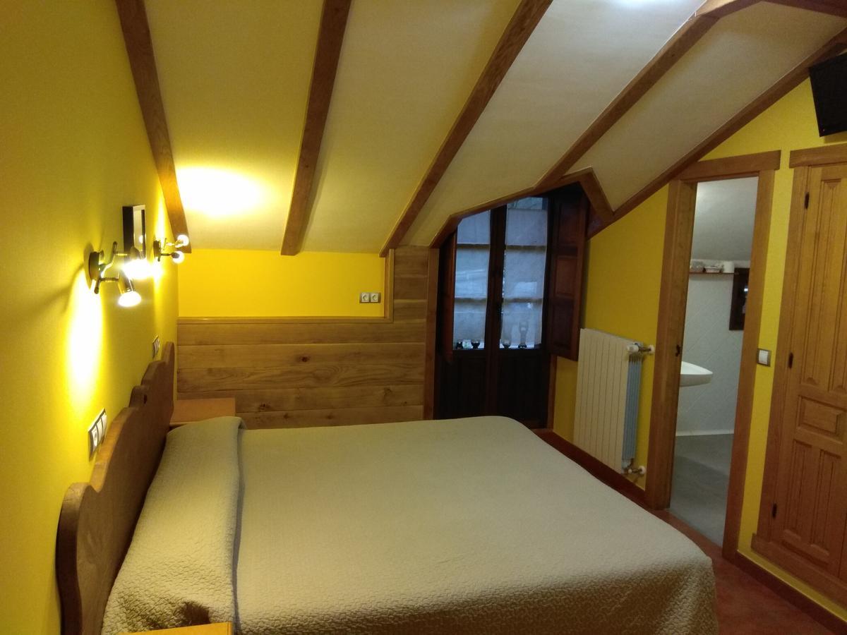 Posada Casa Rosalia Castro Urdiales Eksteriør bilde